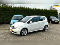 Mercedes-Benz A-klasse - 200 TURBO AIRCO NAVI LEER CC PERFECT RIJDEND