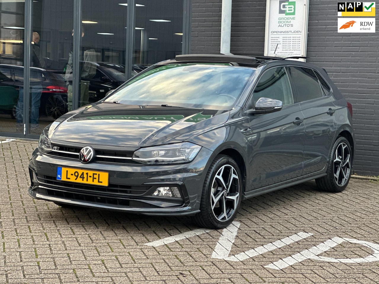 Volkswagen Polo - 1.0 TSI Highline Business R-LINE/1STE EIG/PANO-DAK/APP-CONNECT/NL-AUTO NAP!! - AutoWereld.nl