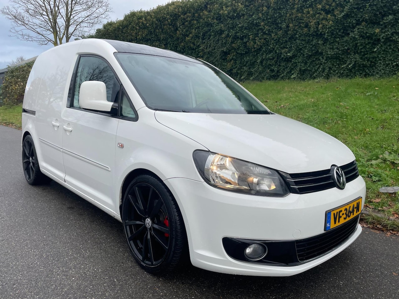 Volkswagen Caddy - 1.6 TDI - Super uitstraling ! - Verlaagd - AutoWereld.nl