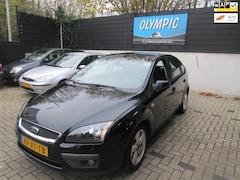 Ford Focus - 1.6-16V Futura +Airco +Nieuwe Apk