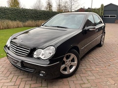 Mercedes-Benz C-klasse - 180 K. Avantgarde 2e Eig. 53.000KM Nieuwstaat