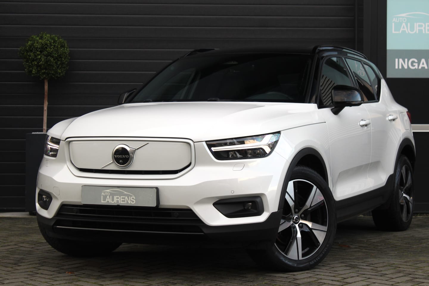 Volvo XC40 - Recharge P8 AWD | Pano | H&K | Memory | 360 Camera - AutoWereld.nl