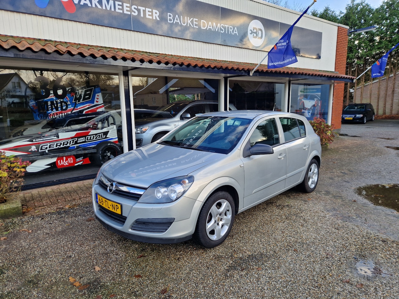 Opel Astra - 1.6 Edition |Cruise|Airco|15" LM velgen|Nette auto!| - AutoWereld.nl