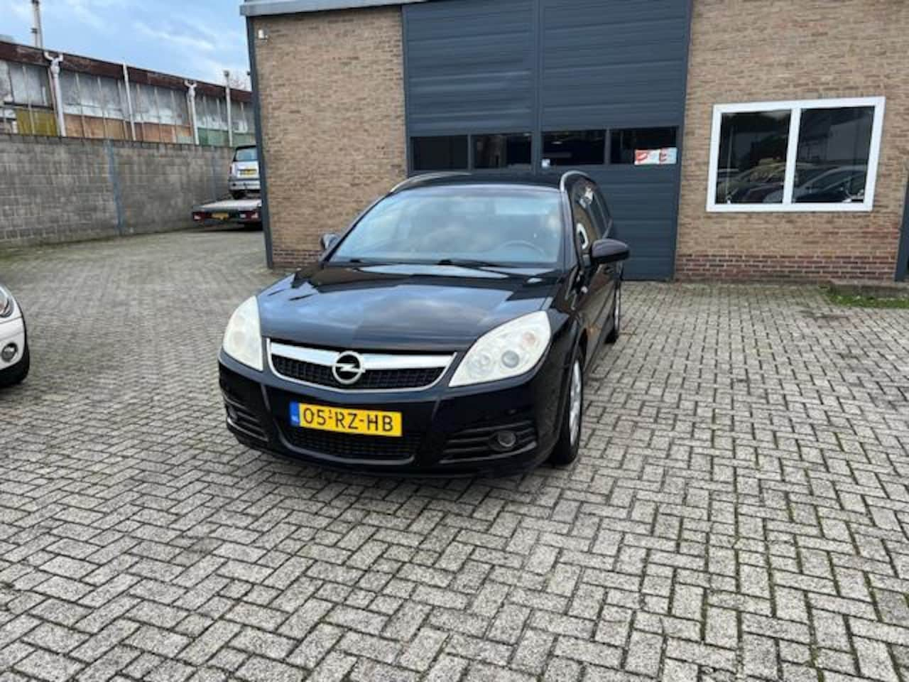 Opel Vectra Wagon - 1.8-16V Cosmo__Top onderhouden** - AutoWereld.nl