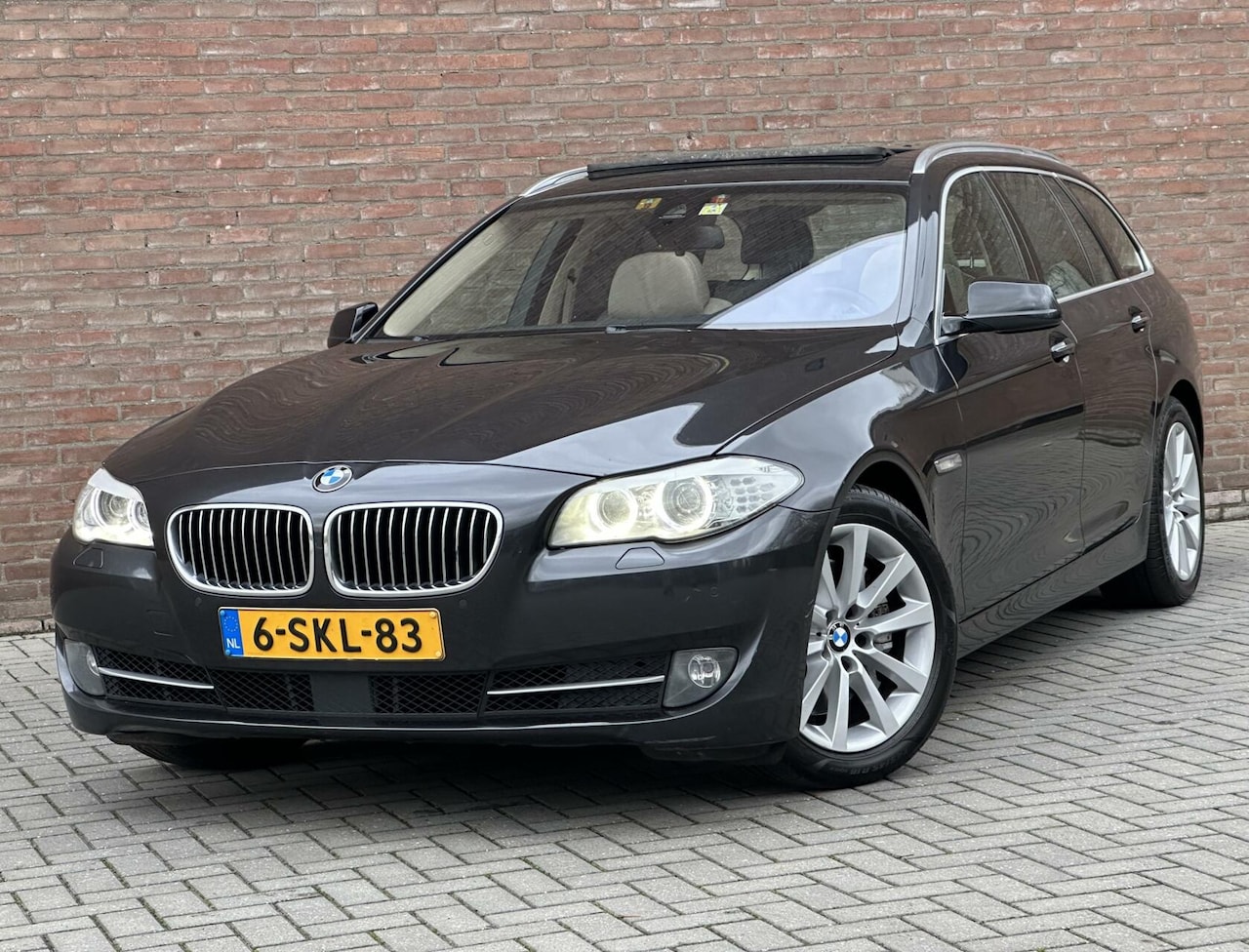 BMW 5-serie Touring - 535D High Executive Leder - Pano - Adaptive Cruise Control - AutoWereld.nl