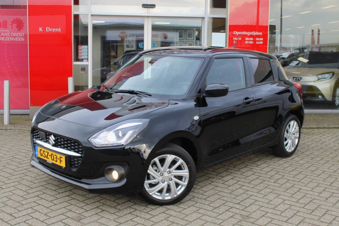 Suzuki Swift - 1.2 Select Smart Hybrid | Cruise | Sensoren | Stoelverwarming | - AutoWereld.nl