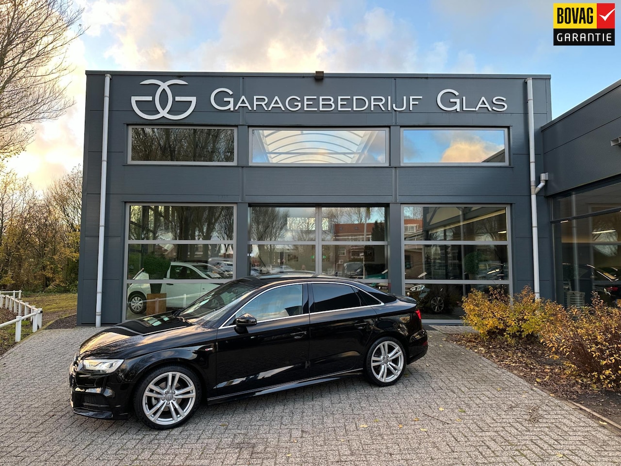 Audi A3 Limousine - 35 TFSI CoD Sport 2 x S Line Edition nl-auto - AutoWereld.nl