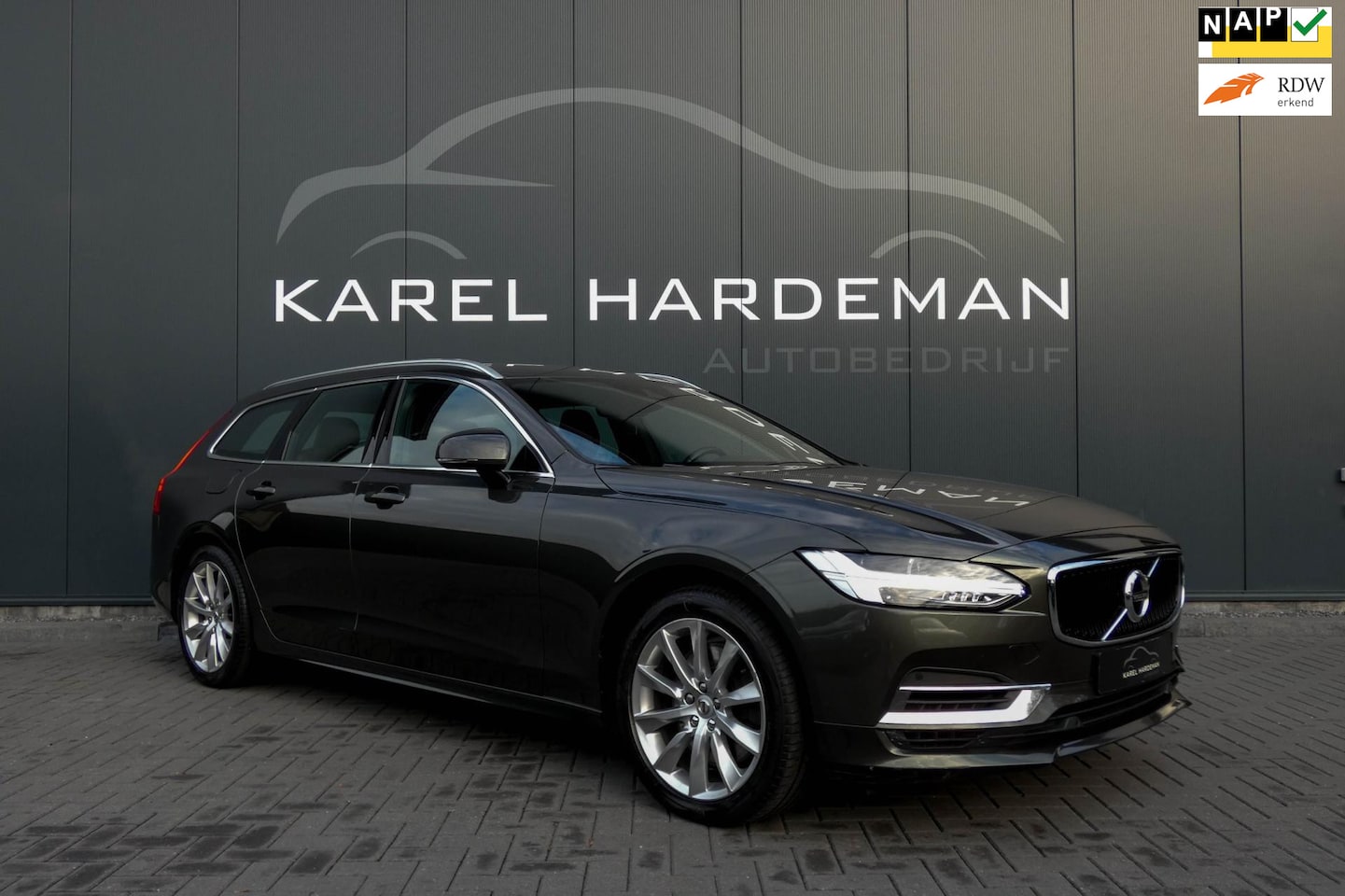 Volvo V90 - 2.0 T8 AWD Inscription | ADAPTIEVE CRUISE CONTROL | ELEKTRISCHE TREKHAAK | ELEKTRISCH VERS - AutoWereld.nl