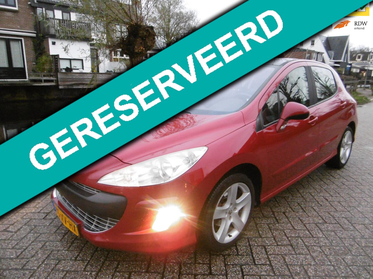 Peugeot 308 - 1.6 XT 150pk 5-deurs Clima Cruise 114.000km NAP Panorama - AutoWereld.nl