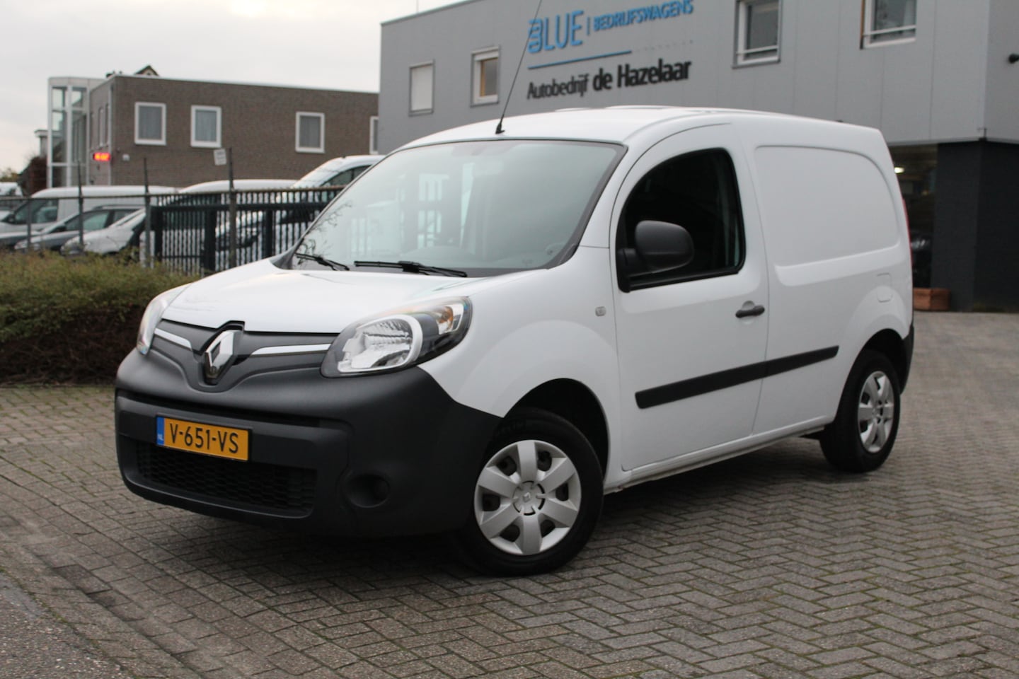 Renault Kangoo - Z.E. 33 incl.accu (koopaccu) ✓ airco ✓ schuifdeur ✓ cruise control - AutoWereld.nl