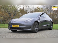 Tesla Model 3 - Long Range AWD 75 kWh Trekhaak zwart leder