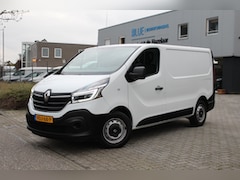 Renault Trafic - 1.6 dCi 95PK Euro6 T27 L1 Comfort ✓ 3-zits ✓ airco ✓ navigatie ✓ cruise control