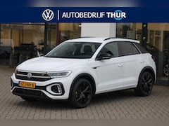 Volkswagen T-Roc - 1.5 TSI R-Line 150pk / 110kw black style, side assist, navigatie, park assist, r line in e