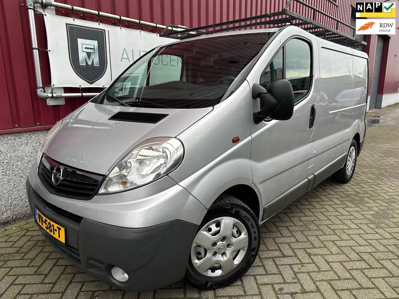 Opel Vivaro - 2.0 CDTI L1H1 DC // Airco // 119 DKM // PDC // Trekhaak - AutoWereld.nl