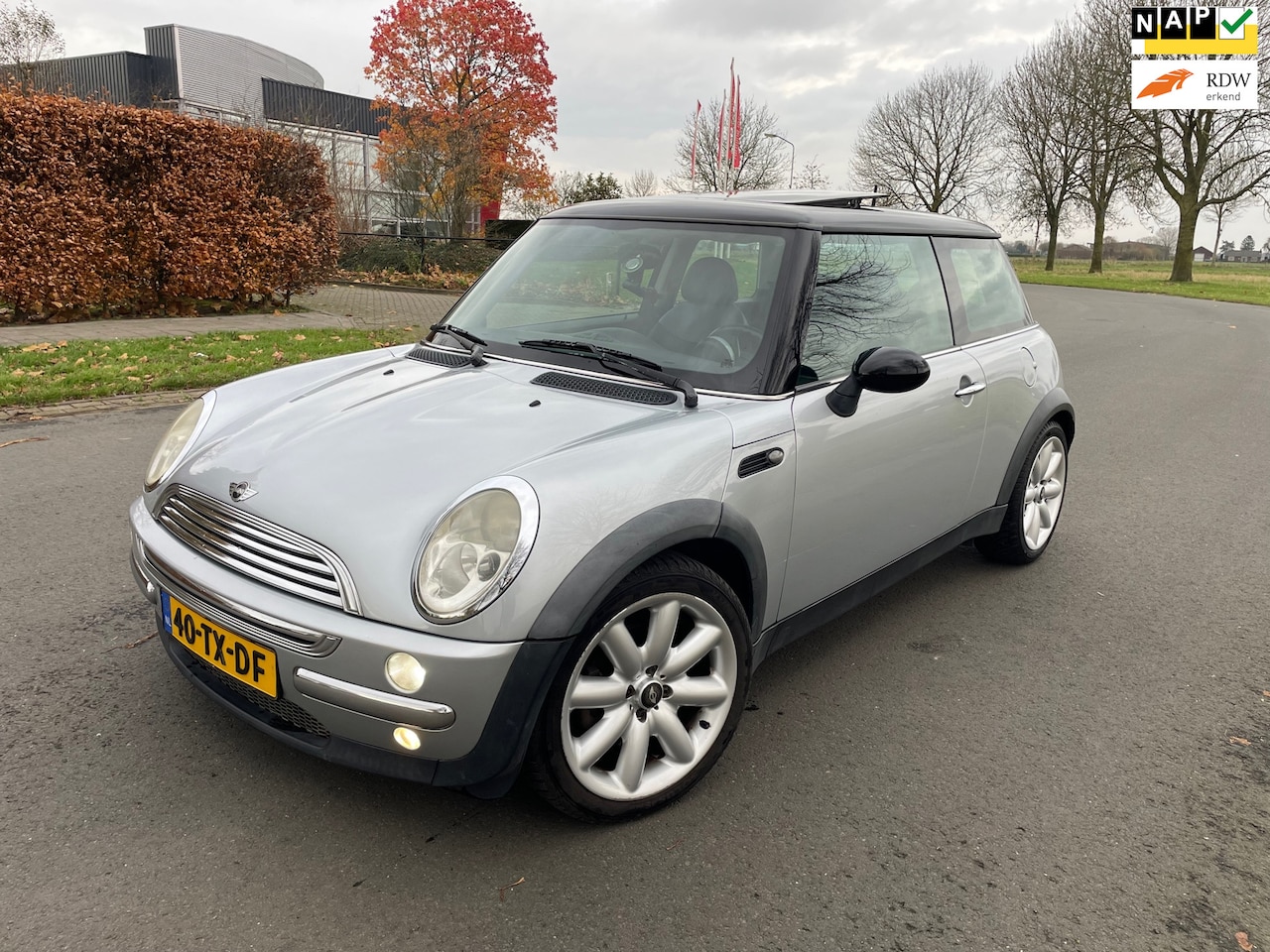 MINI Cooper - Mini 1.6 Chili PANO/LEER/APK 11-2025/AIRCO - AutoWereld.nl