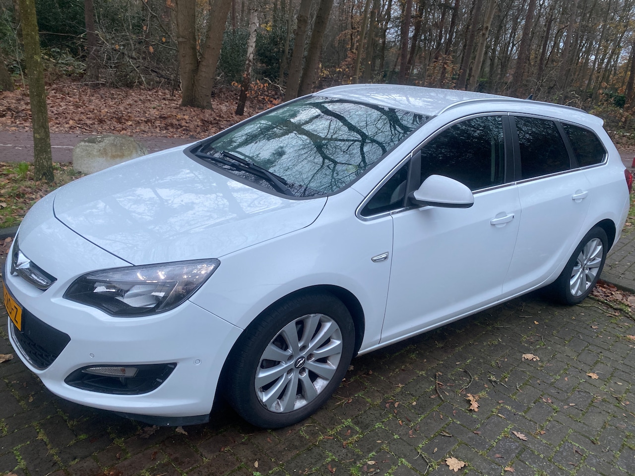 Opel Astra Sports Tourer - 1.6 CDTi Blitz - AutoWereld.nl