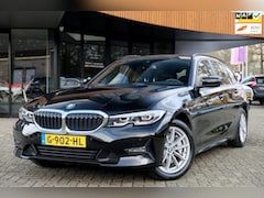 BMW 3-serie Touring - 330i Introduction High Executive Edition/Sportstoelen/Leder/Carplay/