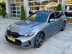 BMW 3-serie Touring - 320e PHEV M-Sport |Panodak|HUD|Shadow||Live-Dash-Pro