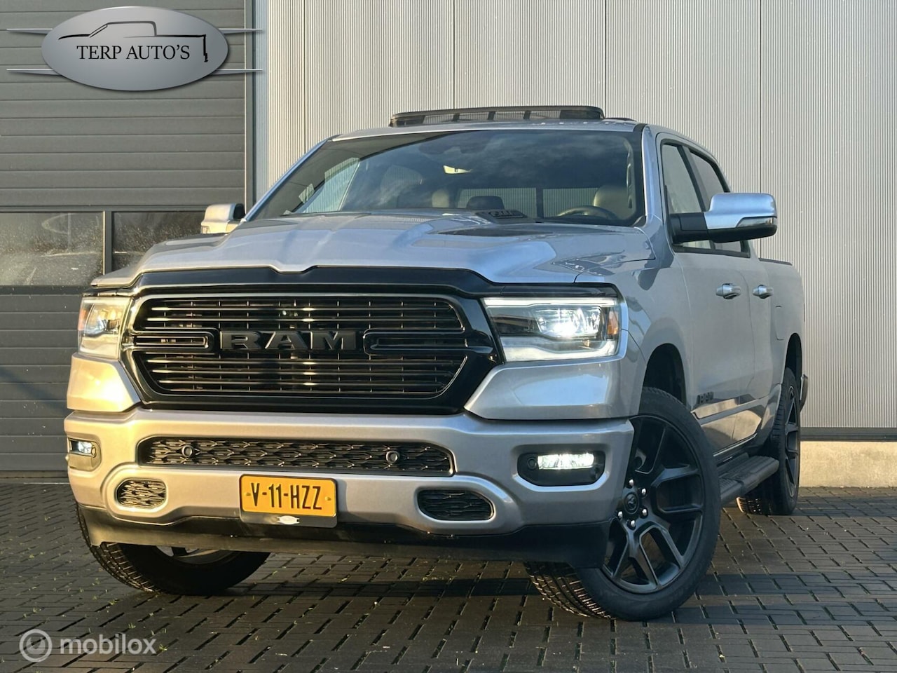 Dodge Ram 1500 - Sport 5.7 V8 4x4 E-Torque Incl Prins lpg - AutoWereld.nl