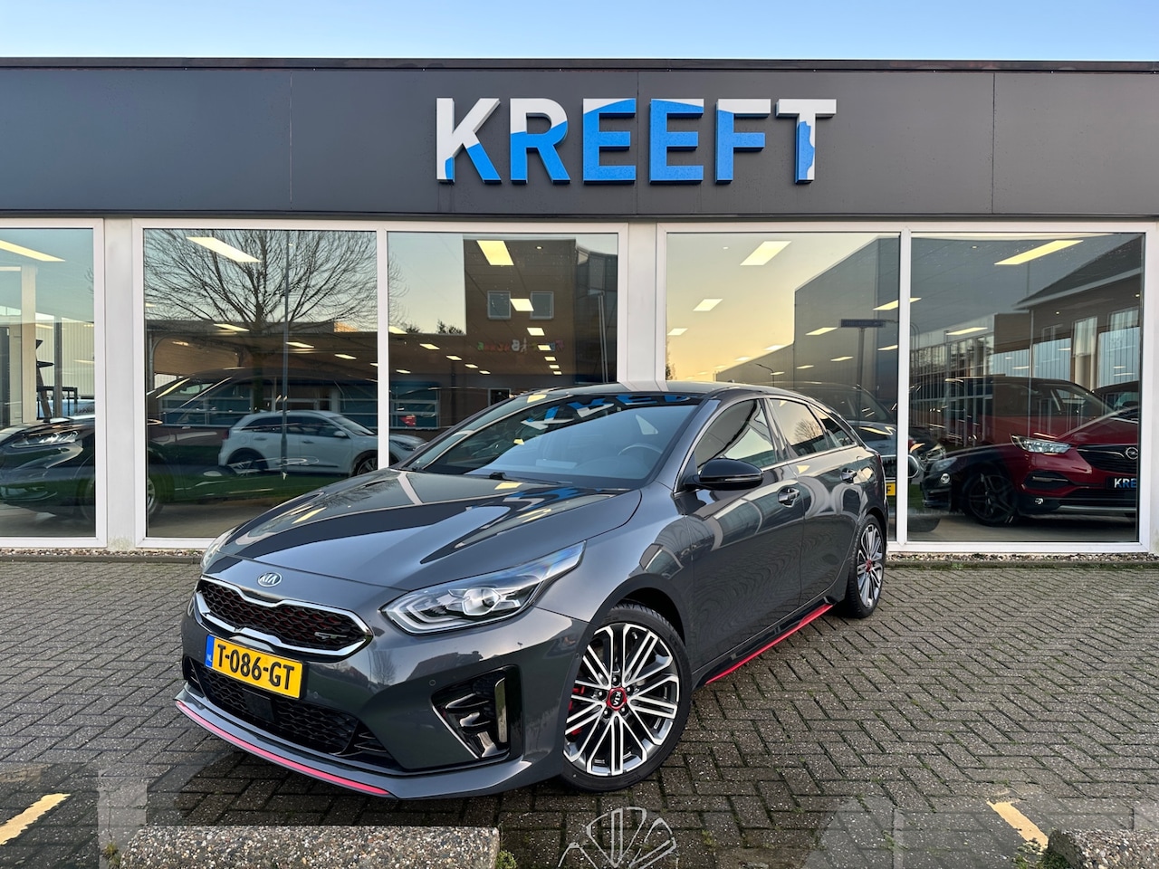 Kia Pro cee'd - 1.6 T-GDI GT JBL | Apple Carplay | Adaptieve Cruise - AutoWereld.nl