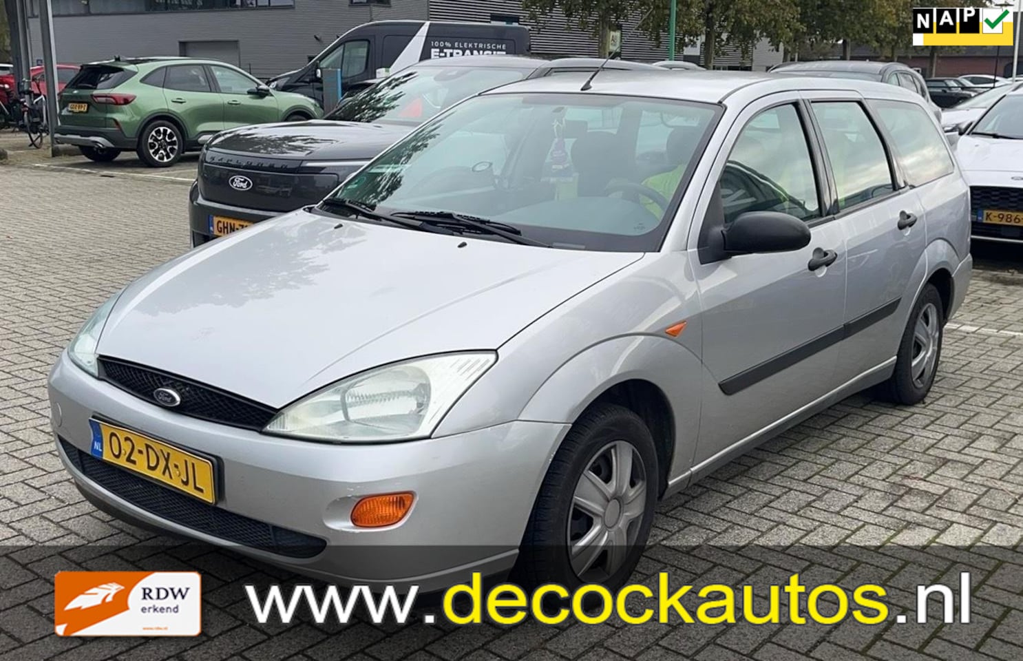 Ford Focus Wagon - 1.6-16V/AUTOMAAT/TREKHAAK - AutoWereld.nl