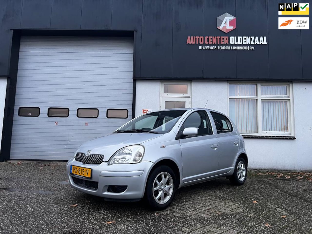 Toyota Yaris - 1.0 VVT-i Terra|Airco|5Drs - AutoWereld.nl