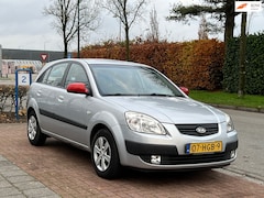 Kia Rio - 1.4 X-pect *122.244KM *Media-Bluetooth|PDC