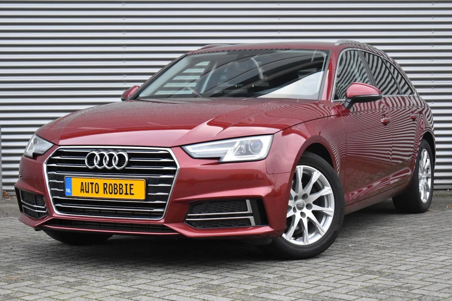 Audi A4 Avant - 2.0 TFSI 150-PK, Airco, Ecc, Cruise, Navi, Trekhaak. - AutoWereld.nl