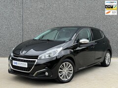 Peugeot 208 - Allure 1.2 PureTech | DAB | Nieuwe distributie | NAVI | Parkeersensor | Carplay |Airco | 2