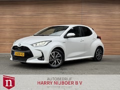 Toyota Yaris - 1.5 Hybrid Dynamic Sportive Carplay / Trekhaak / Camera / Lm velg / Adpt Cruise enz enz