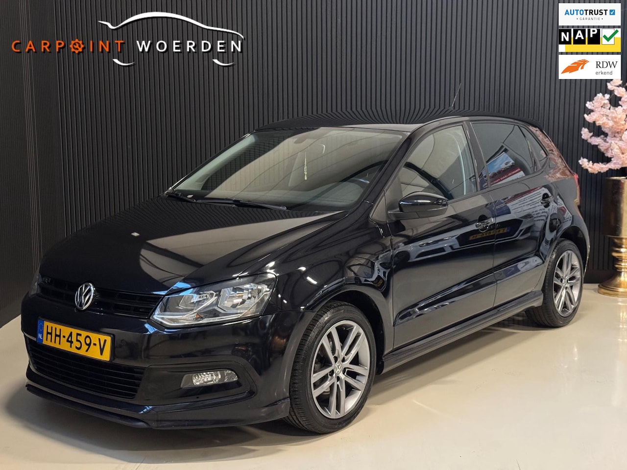 Volkswagen Polo - 1.2 TSI R-LINE | NAVI |CARPLAY | NAP - AutoWereld.nl