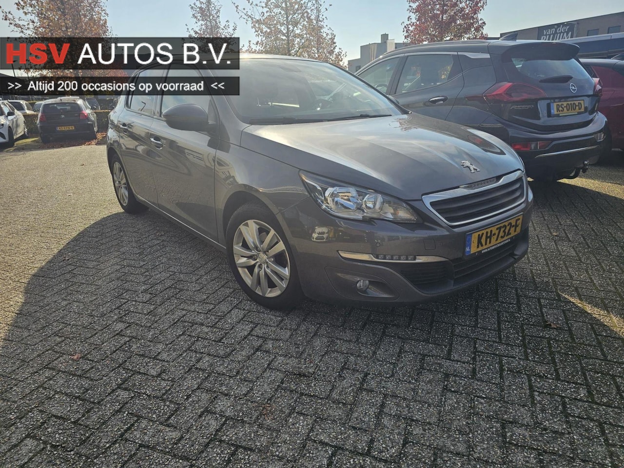 Peugeot 308 - 1.2 PureTech Blue Lease Executive navi LM org NL - AutoWereld.nl