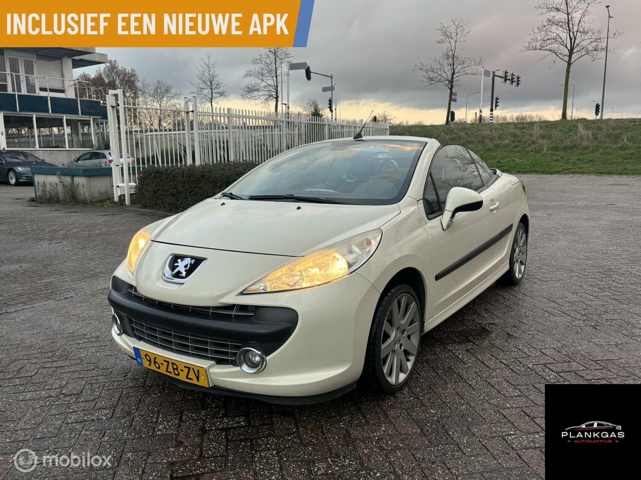 Peugeot 207 CC - 1.6 VTi 1.6 VTi - AutoWereld.nl