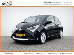 Toyota Aygo - 1.0 VVT-i x-play | Airco | Apple Carplay & Android | Achteruitrijcamera | Bluetooth | Rijk