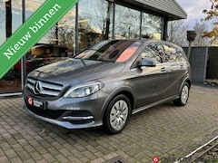 Mercedes-Benz B-klasse - 250 e Ambition 28 kWh €2000, - subsidie