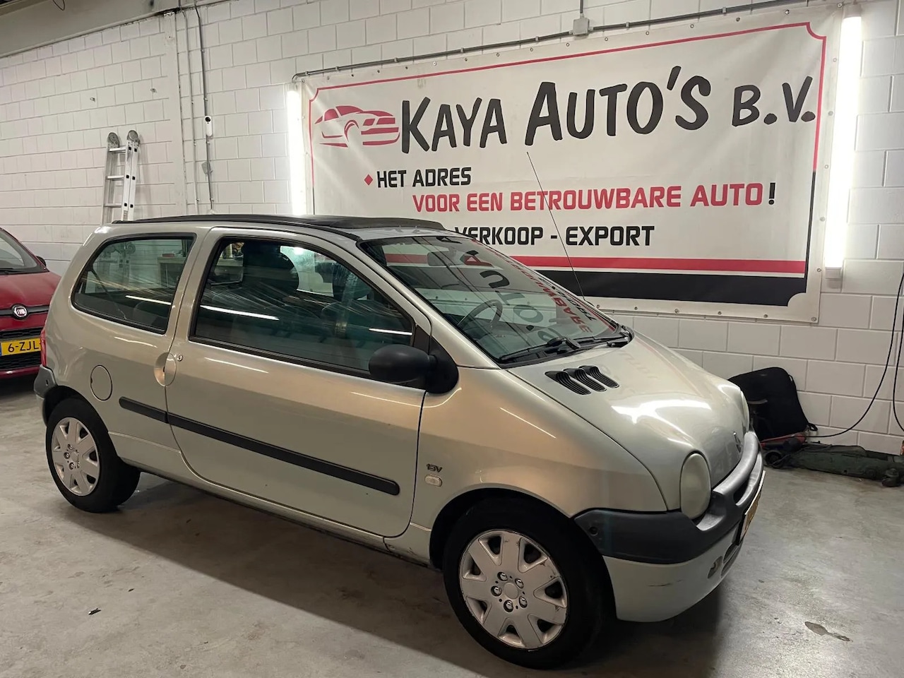 Renault Twingo - 1.2/3-drs/Apk 27-05-2025 - AutoWereld.nl