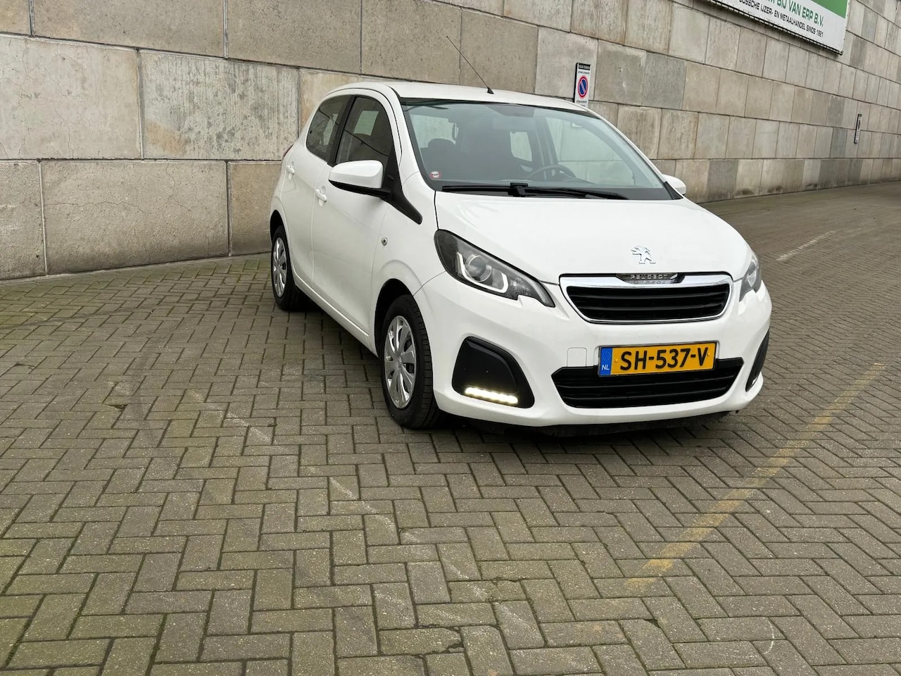 Peugeot 108 - 1.0 e-VTi Active 1.0 e-VTi Active - AutoWereld.nl