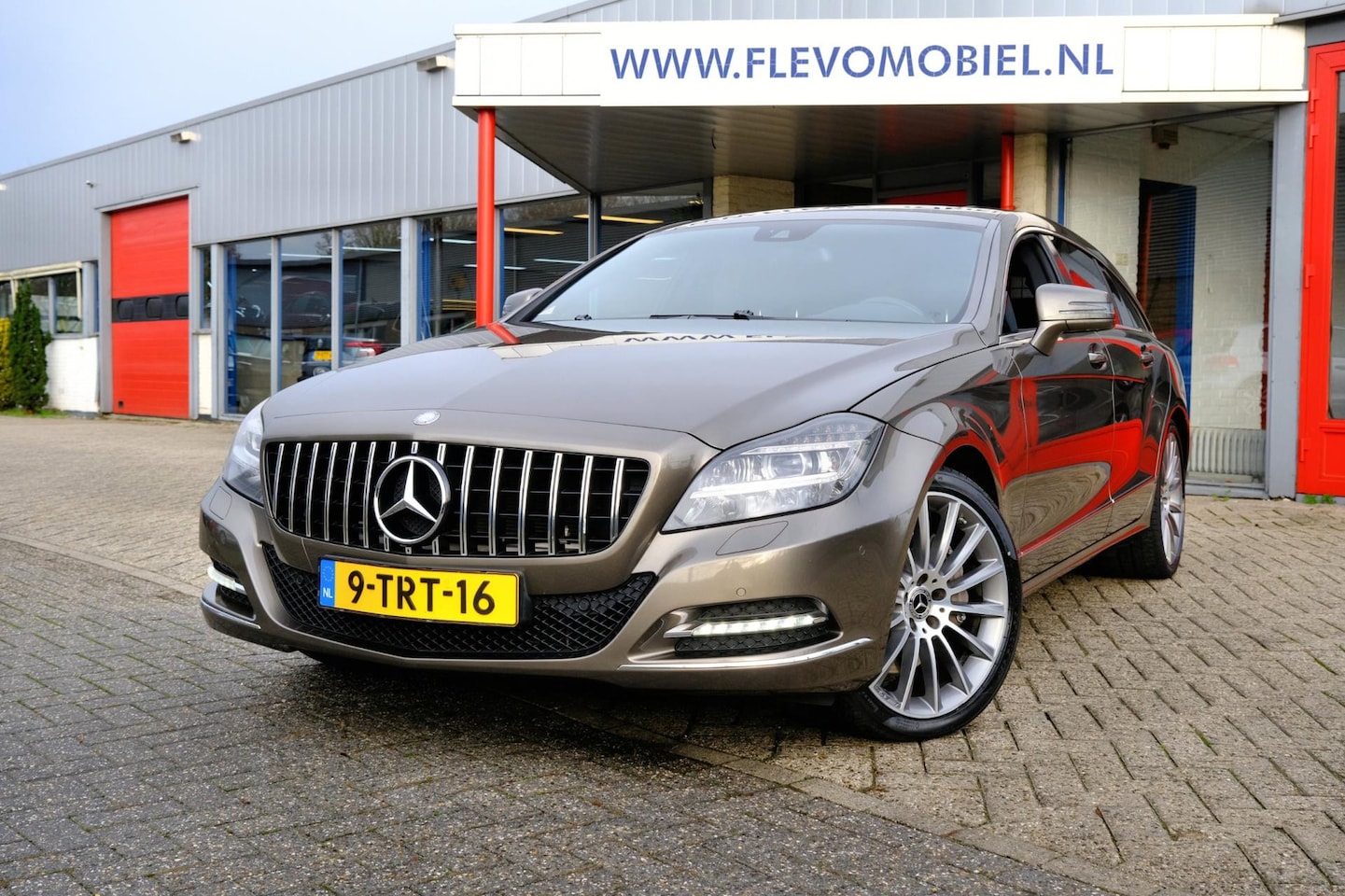 Mercedes-Benz CLS-klasse Shooting Brake - 350 306PK Premium Aut. Pano|Leder|LED|PDC - AutoWereld.nl