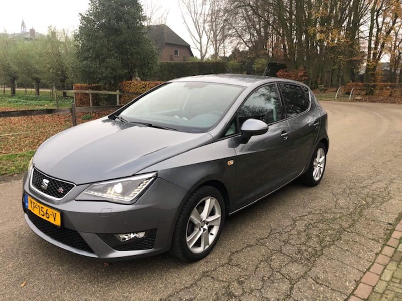 Seat Ibiza - 1.0 EcoTSI 95pk FR Connect !VOL OPTIES! - AutoWereld.nl