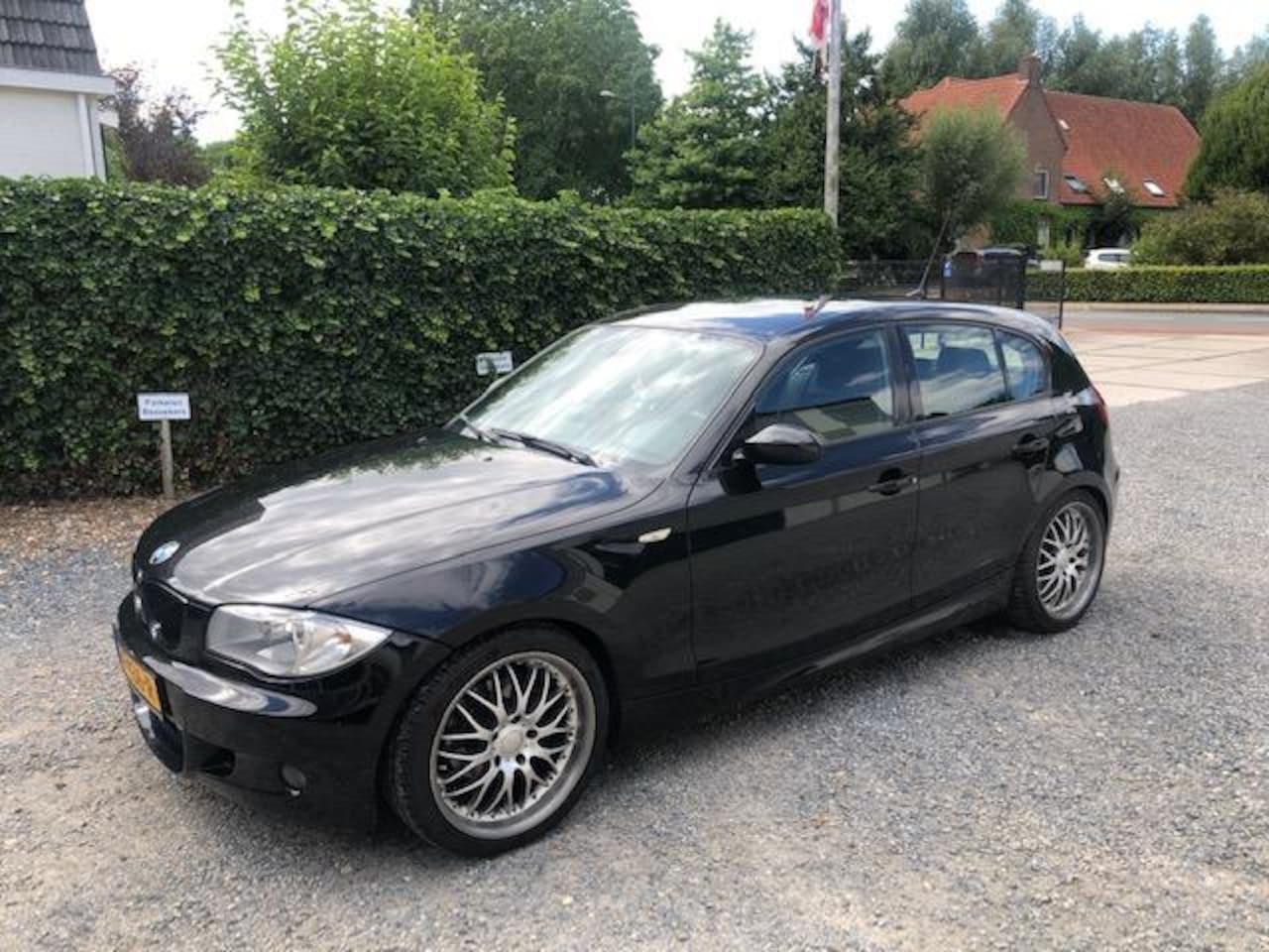 BMW 1-serie - 116i High Executive M-PAKKET! NAVI! - AutoWereld.nl