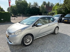 Peugeot 208 - 1.4 VTi Envy NAVI