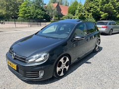 Volkswagen Golf - 2.0 TSI GTI 280PKSCHUIFDAK LED XENON