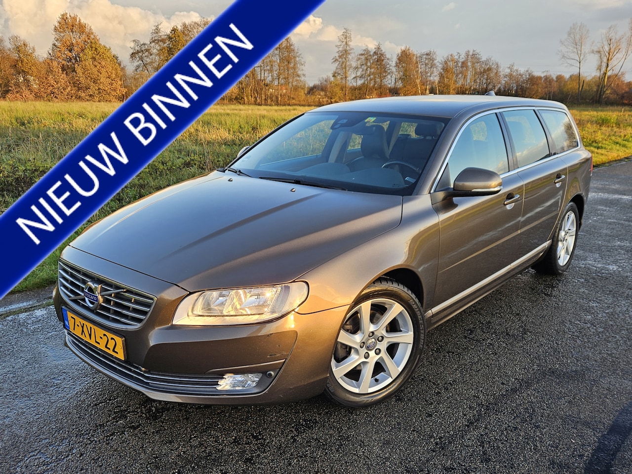 Volvo V70 - 1.6 D2 Momentum 1.6 D2 Momentum - AutoWereld.nl