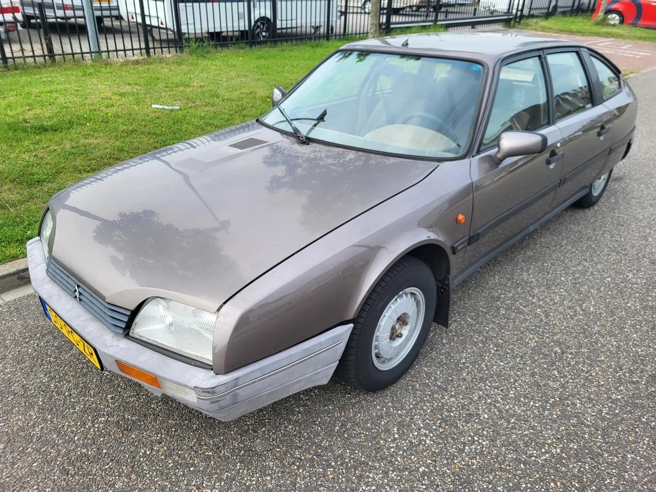 Citroën CX - 20 RE 4drs 5-bak - AutoWereld.nl