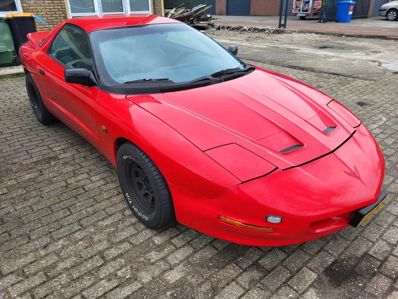 Pontiac Firebird - AUT 3.4 v6 coupe - AutoWereld.nl