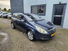 Opel Corsa - 1.4-16V Cosmo