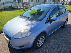 Fiat Punto - GRAND 1.4i 5drs