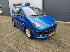 Peugeot 1007 - 1.6-16V Sesam Sporty