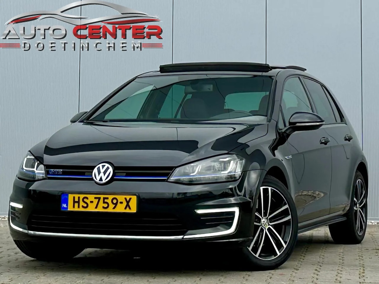 Volkswagen Golf - 1.4 TSI GTE Connected Series AppleCar|Pano|DSG|Sfeerv - AutoWereld.nl