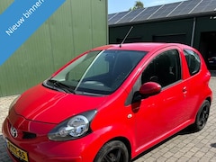 Toyota Aygo - 1.0-12V